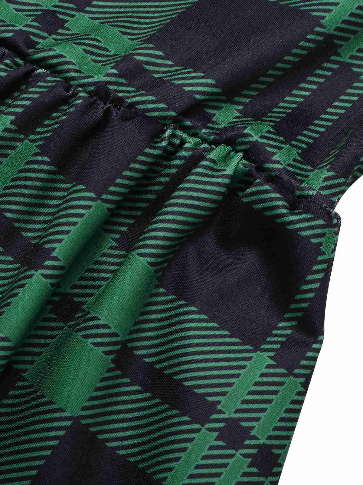 Green 1940s Crew Neck Tartan Dress sold by Retro Stage product image thumbnail 4