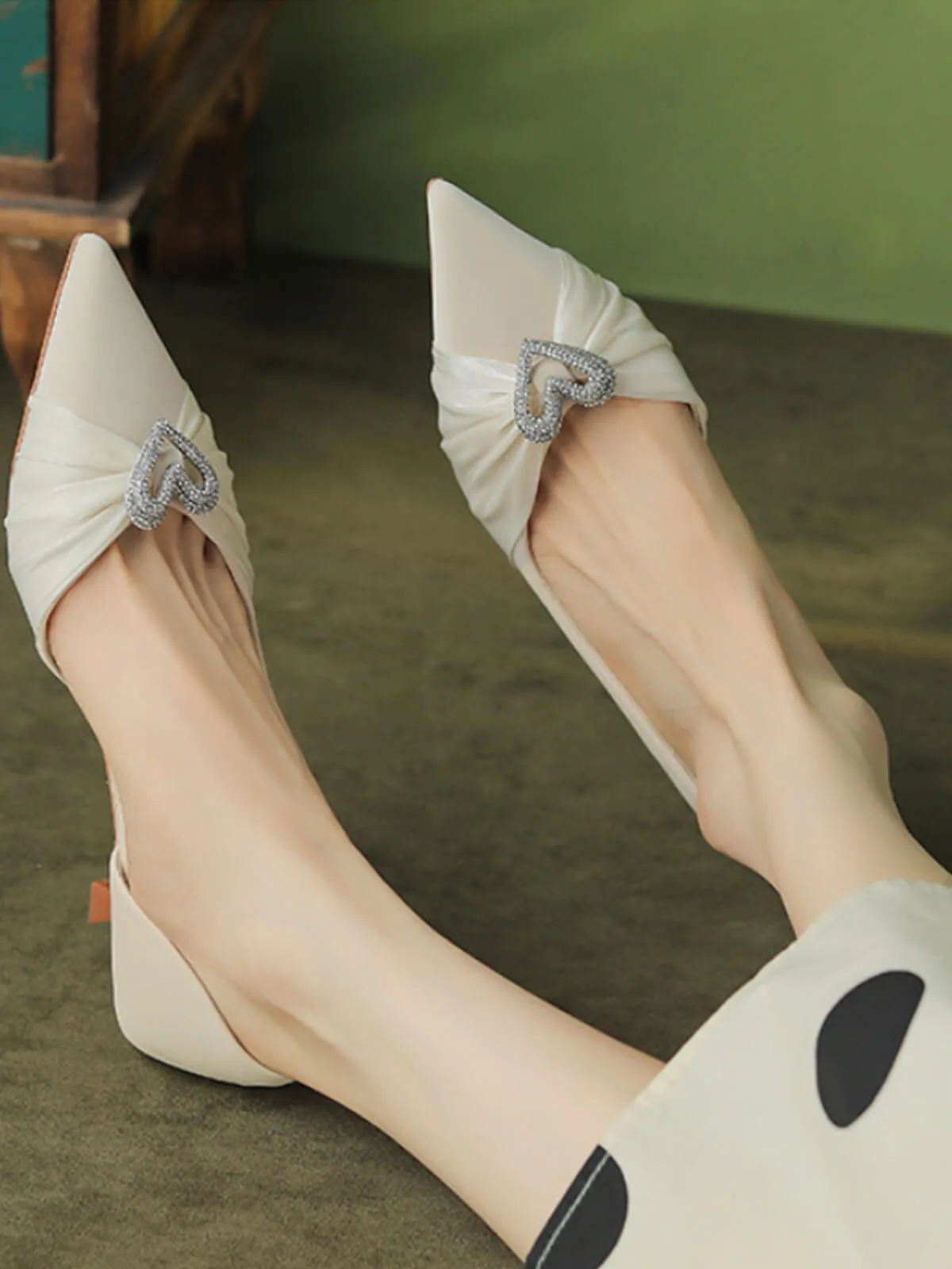 Love Rhinestone Pointed Toe Stiletto Heel Shoes sold by Retro Stage product image thumbnail 3