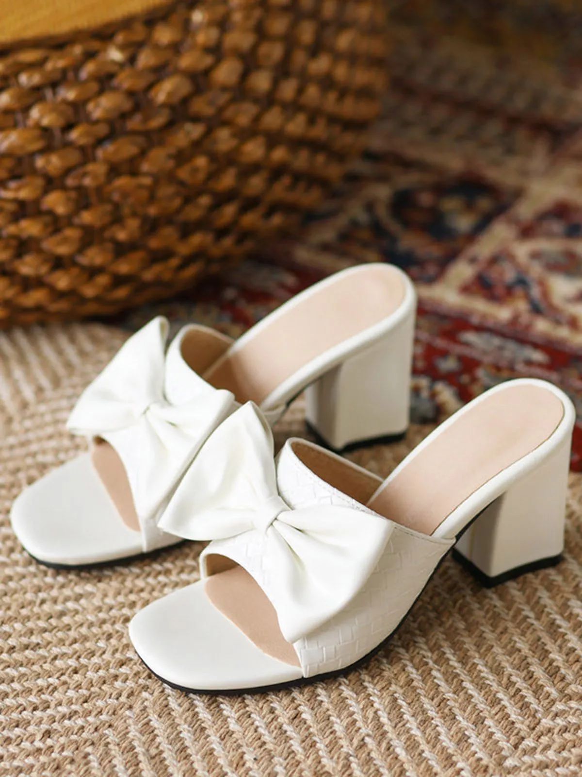 Retro Bowknot Chunky Heels Sandals sold by Retro Stage product image thumbnail 4