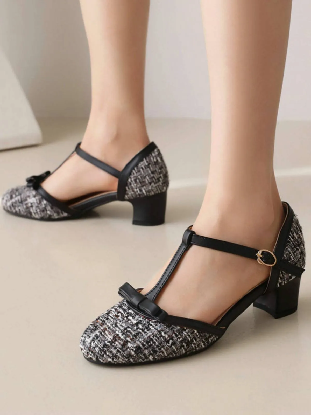 Woolen Buckle Heels Mary Jane Shoes sold by Retro Stage product image thumbnail 4