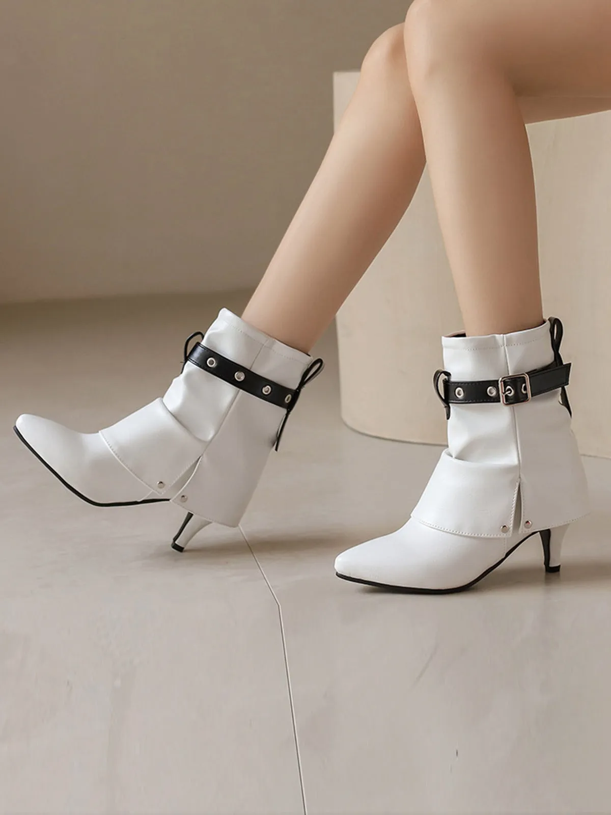 Retro Contrast Kitten Heel Ankle Boots sold by Retro Stage product image thumbnail 4