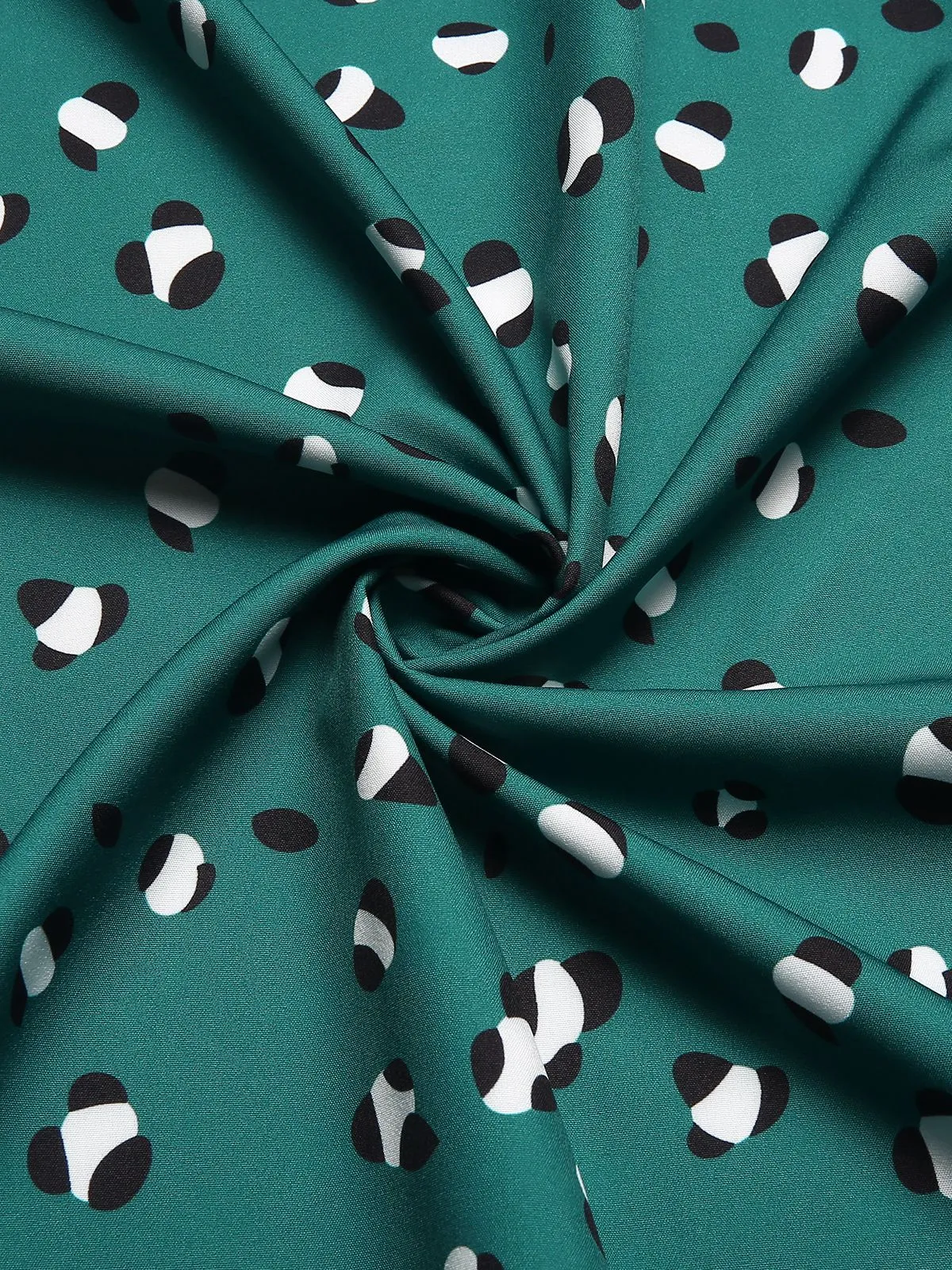 Dark Green 1940s Ruffled Neck Long Sleeve Belted Dress sold by Retro Stage product image thumbnail 4