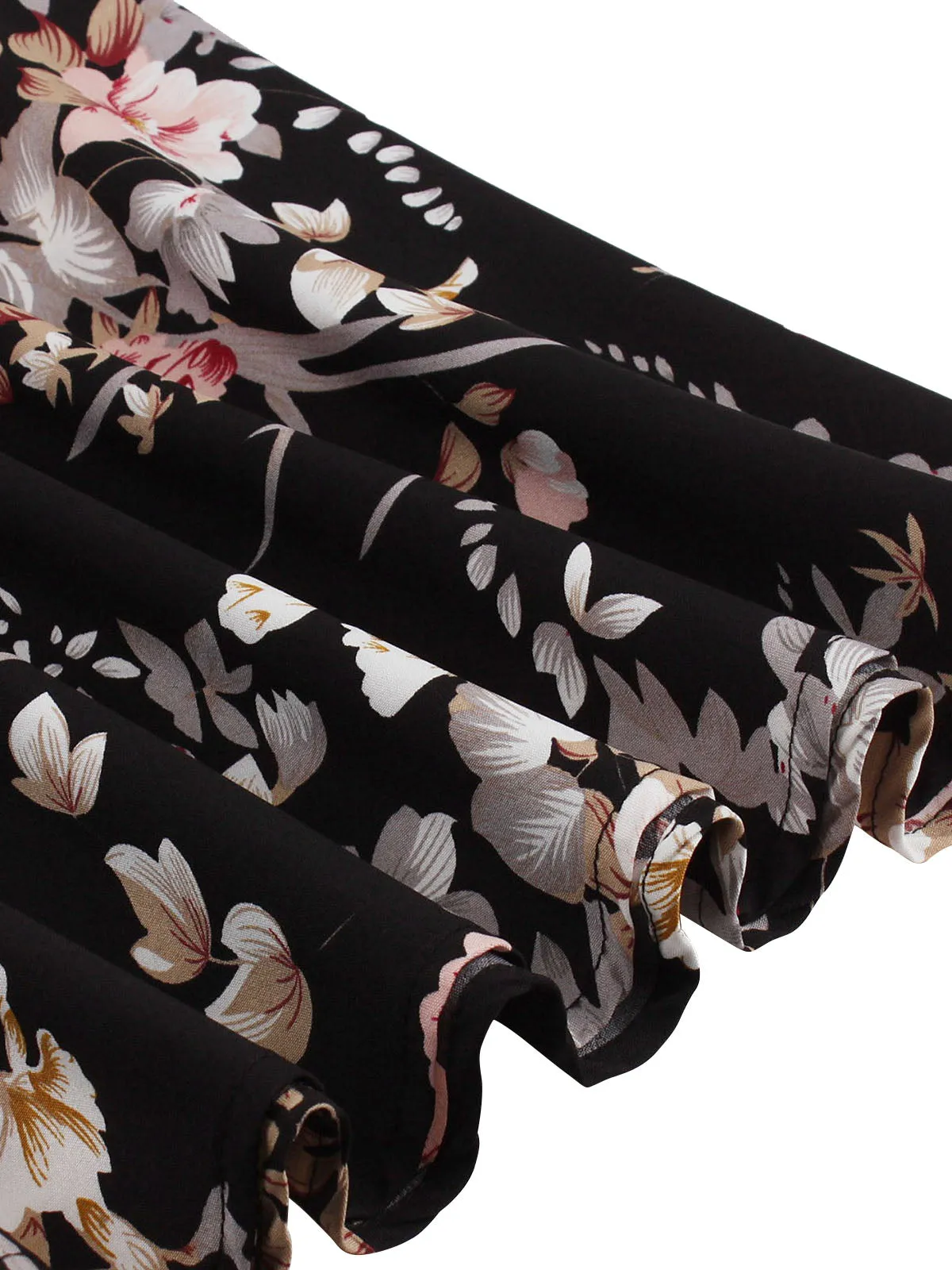 1950s Lace Patchwork Cherry Floral Sleeveless Dress sold by Retro Stage product image thumbnail 4