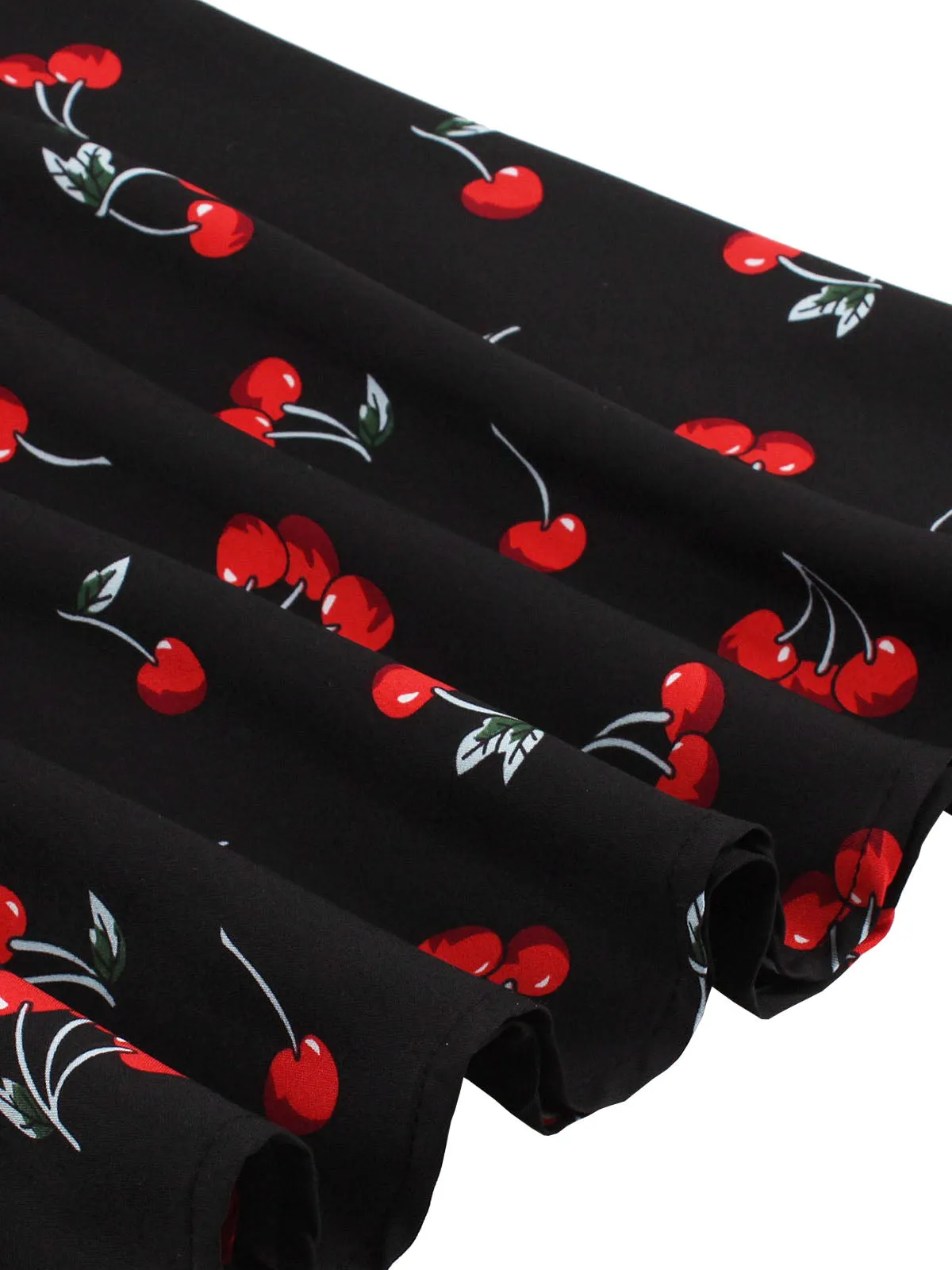 1950s Lace Patchwork Cherry Floral Sleeveless Dress sold by Retro Stage product image thumbnail 2