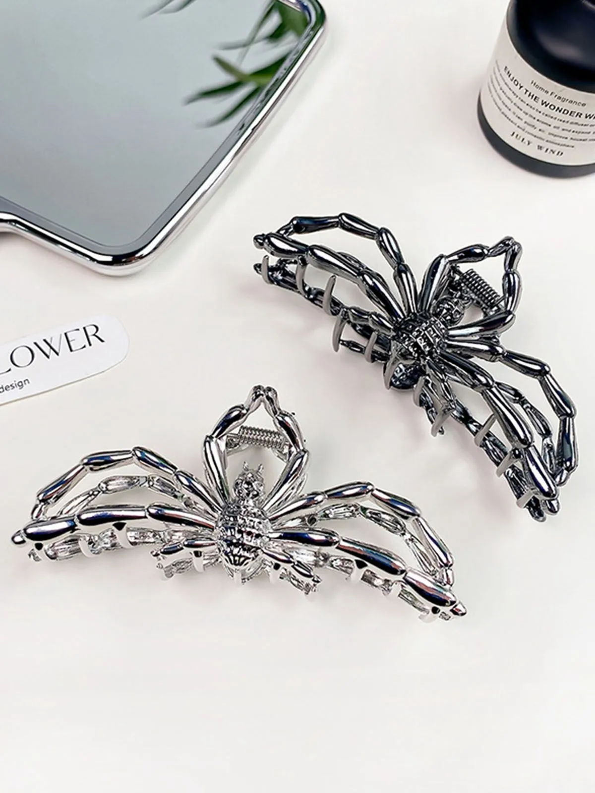 Halloween Retro Skeleton Hand Hair Claw sold by Retro Stage product image thumbnail 2