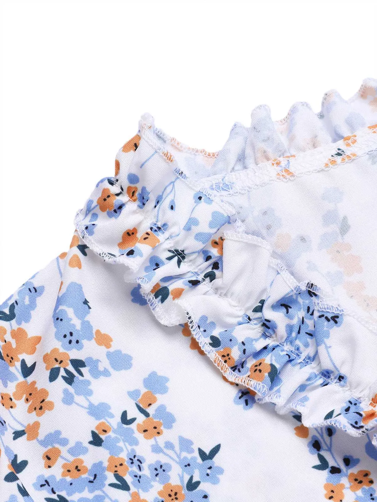 1970s V-Neck Ditsy Floral Wrinkle Dress sold by Retro Stage product image thumbnail 4