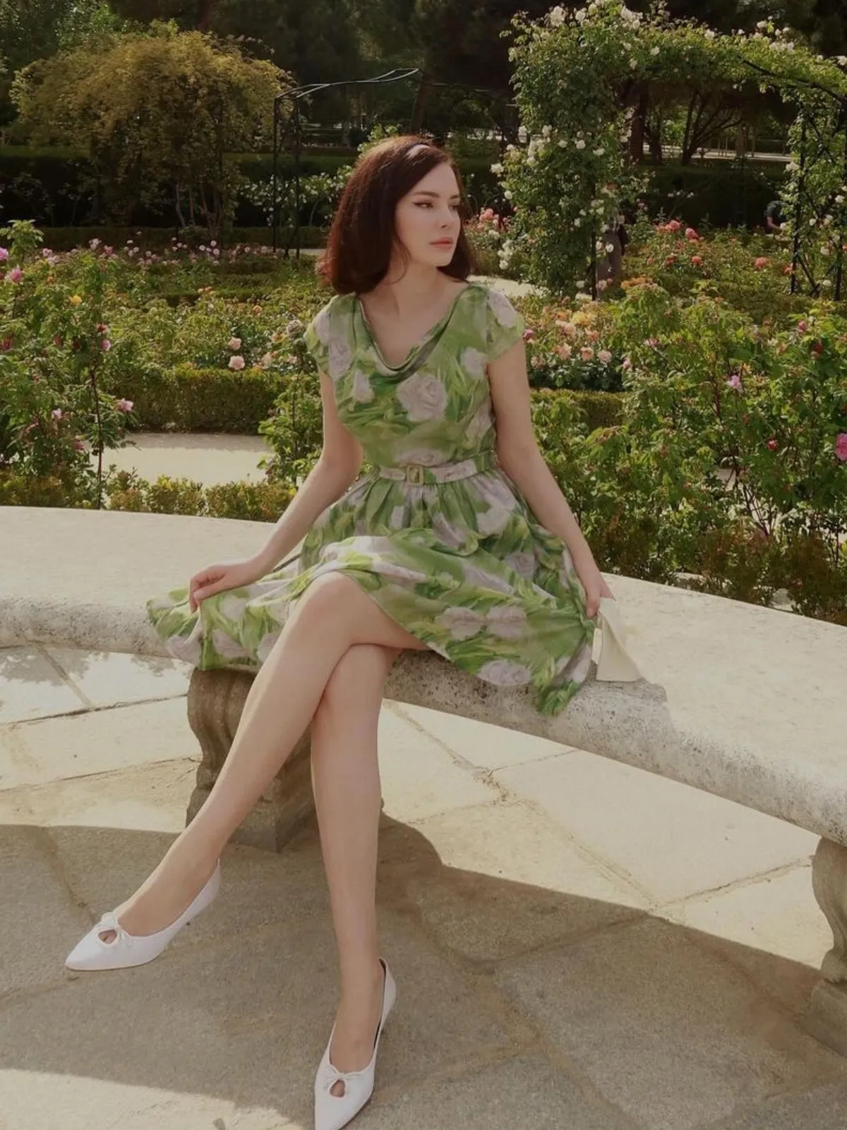 Green 1960s Oil-Painting Rose Dress sold by Retro Stage