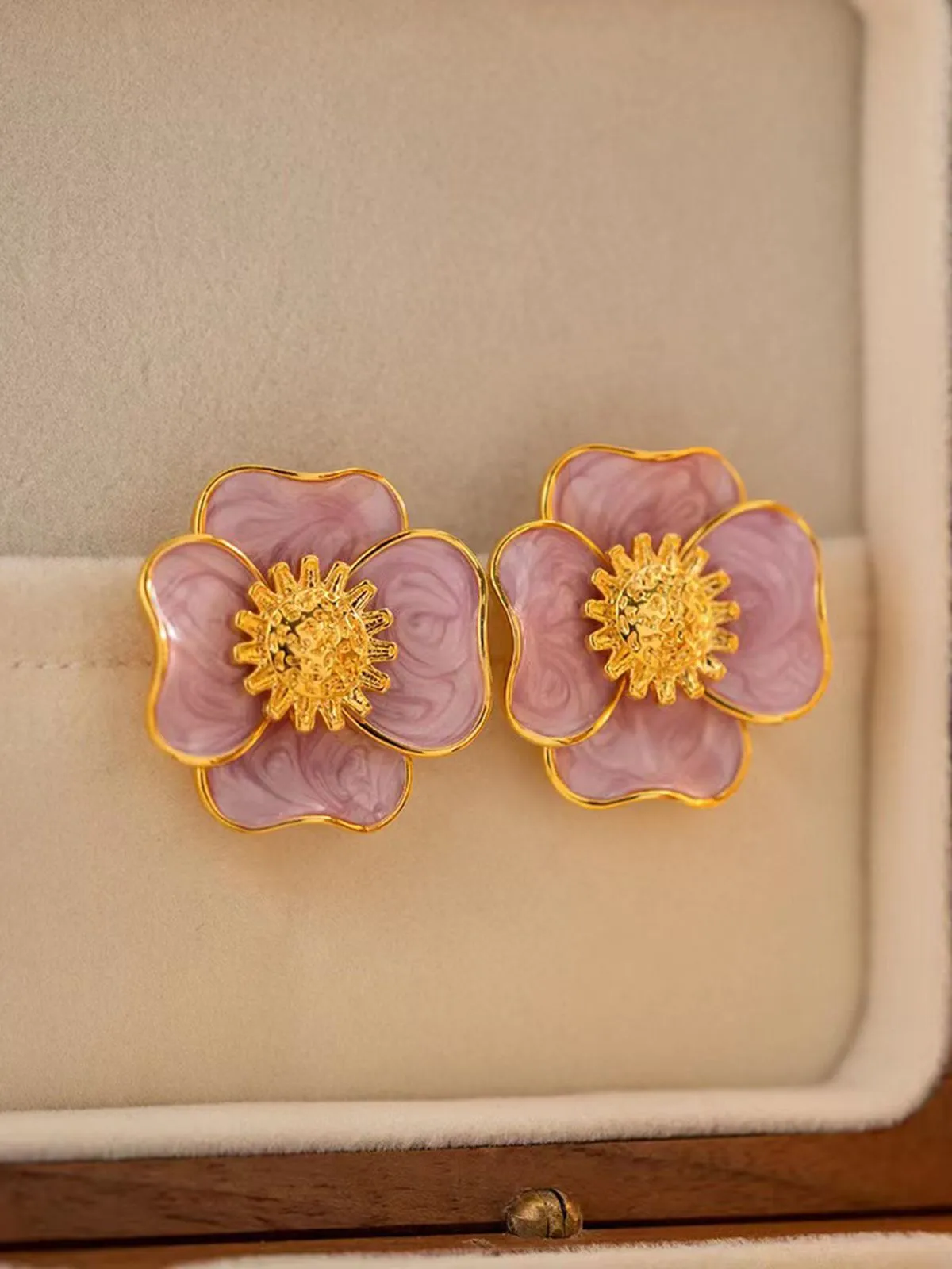 Vintage Violet Petal Alloy Earrings sold by Retro Stage product image thumbnail 5