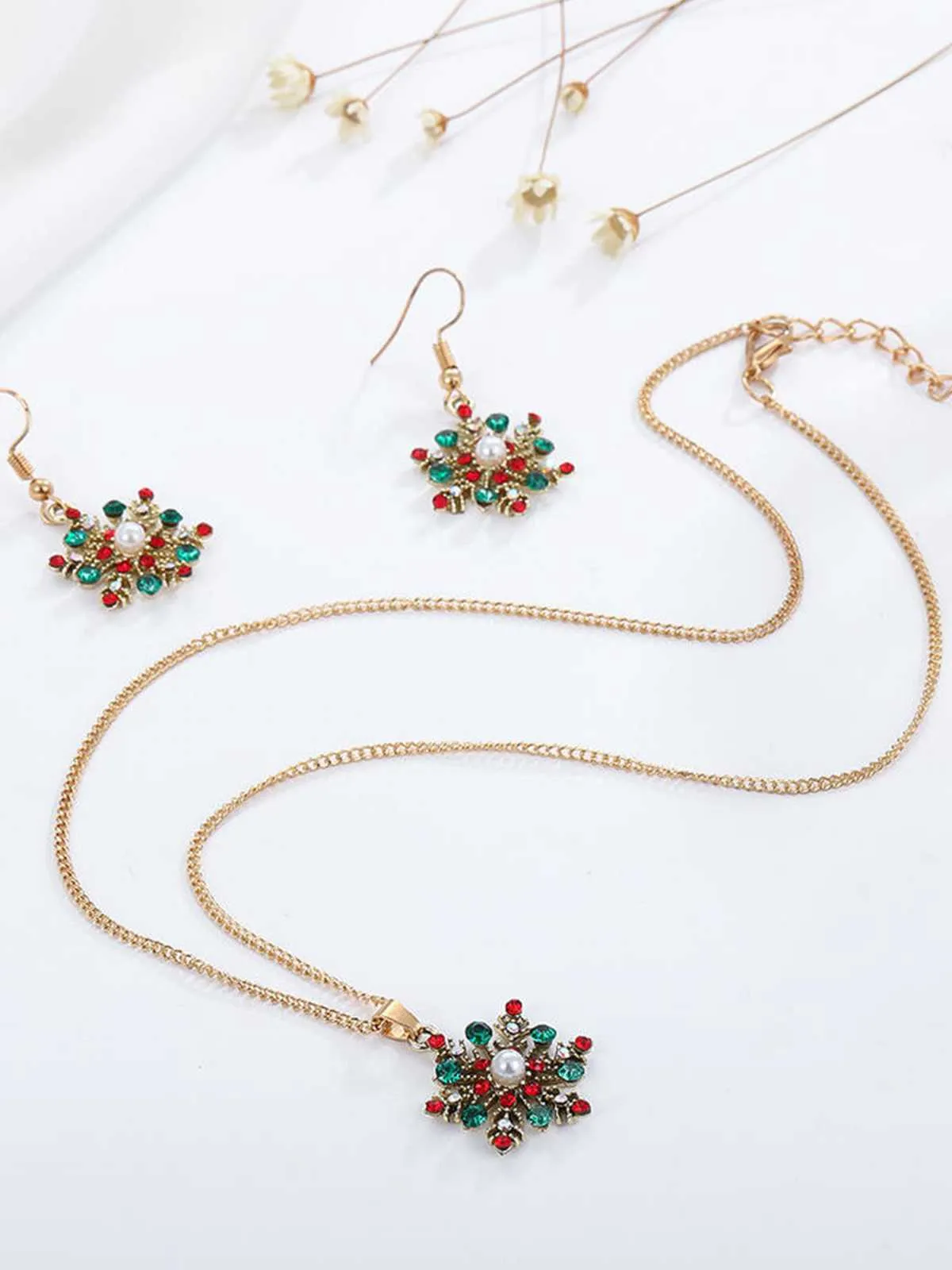 Christmas Alloy Diamond Snowflake Necklace Earring Set sold by Retro Stage product image thumbnail 2