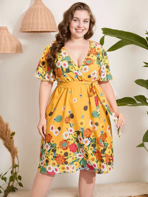[Plus Size] Yellow 1950s V-Neck Belted Floral Dress sold by Retro Stage