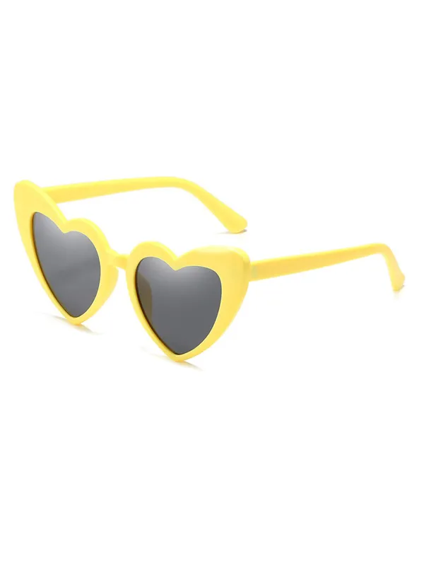 Vintage Alloy Temple Heart Frame Sunglasses sold by Retro Stage