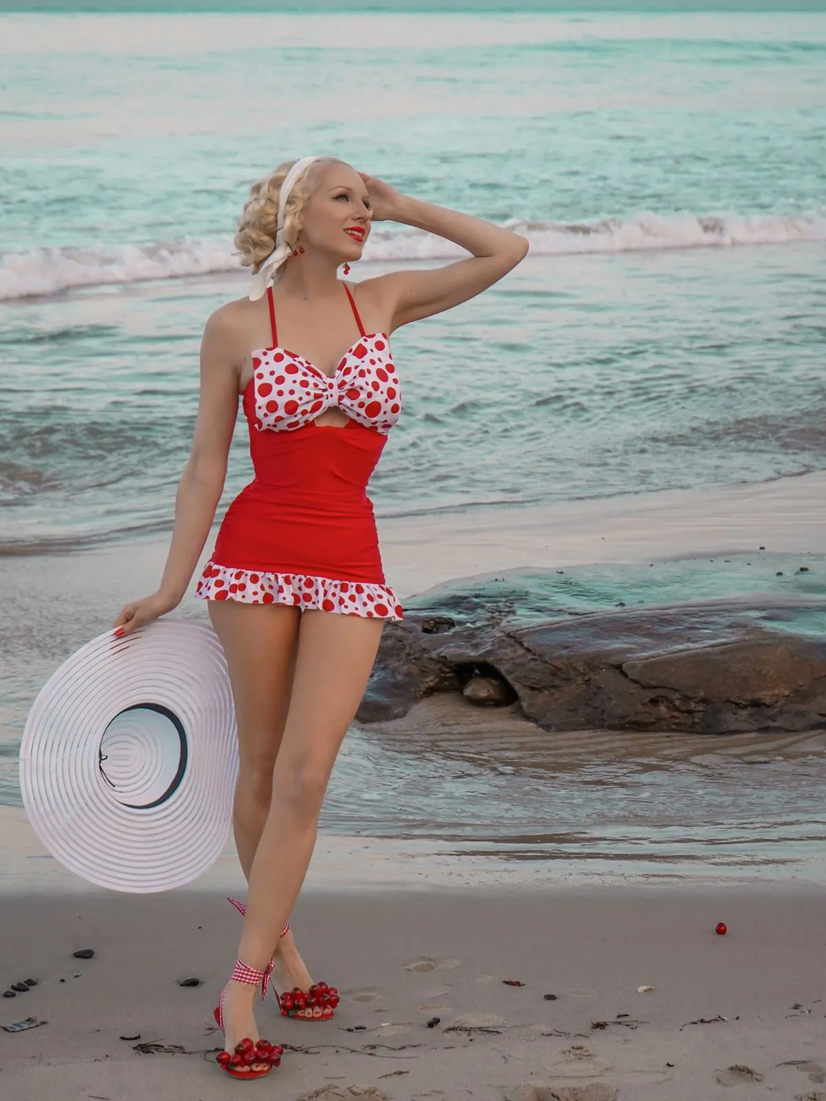1930s Polka Dot Bowknot Patchwork Swimsuit sold by Retro Stage product image thumbnail 2