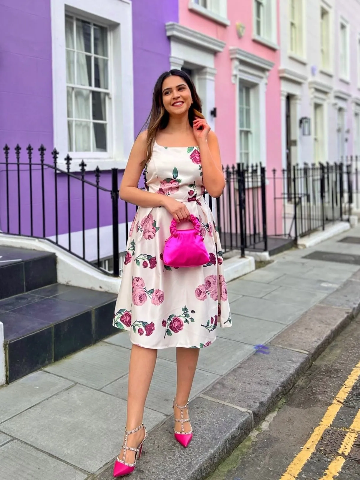 Pink 1950s Rose Floral Swing Dress sold by Retro Stage product image thumbnail 5
