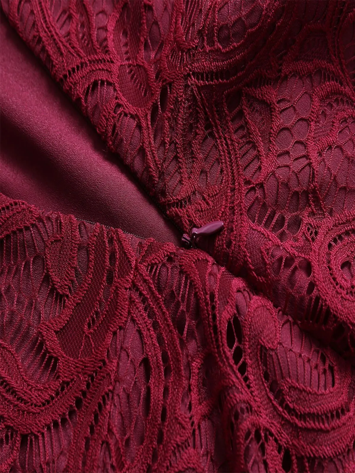 1950s Lace V Neck Bow Dress sold by Retro Stage product image thumbnail 4