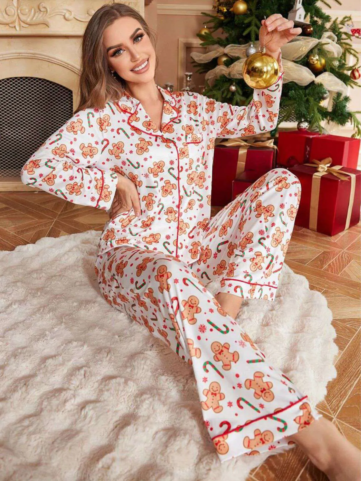 White 1980s Gingerbread Candy Cane Christmas Pajama Set sold by Retro Stage product image thumbnail 4