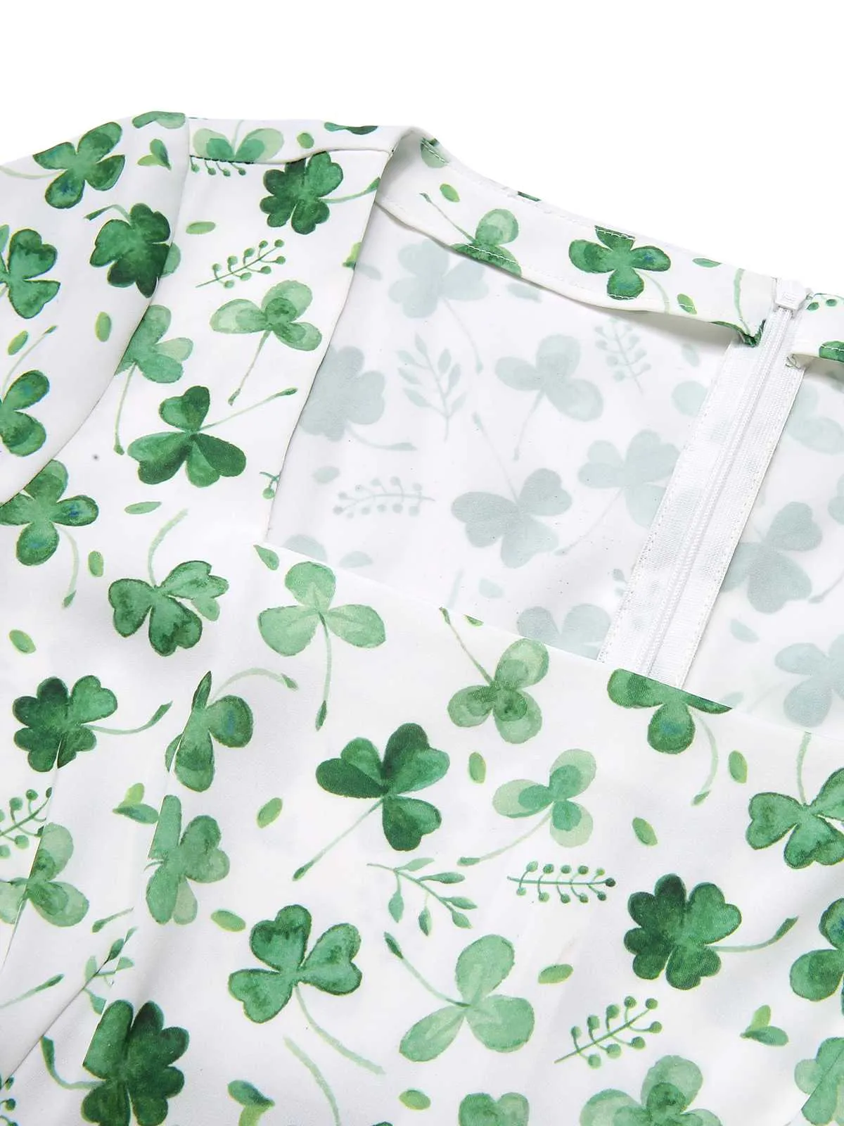 Green 1950s Lucky Clover Buttoned Dress sold by Retro Stage product image thumbnail 5