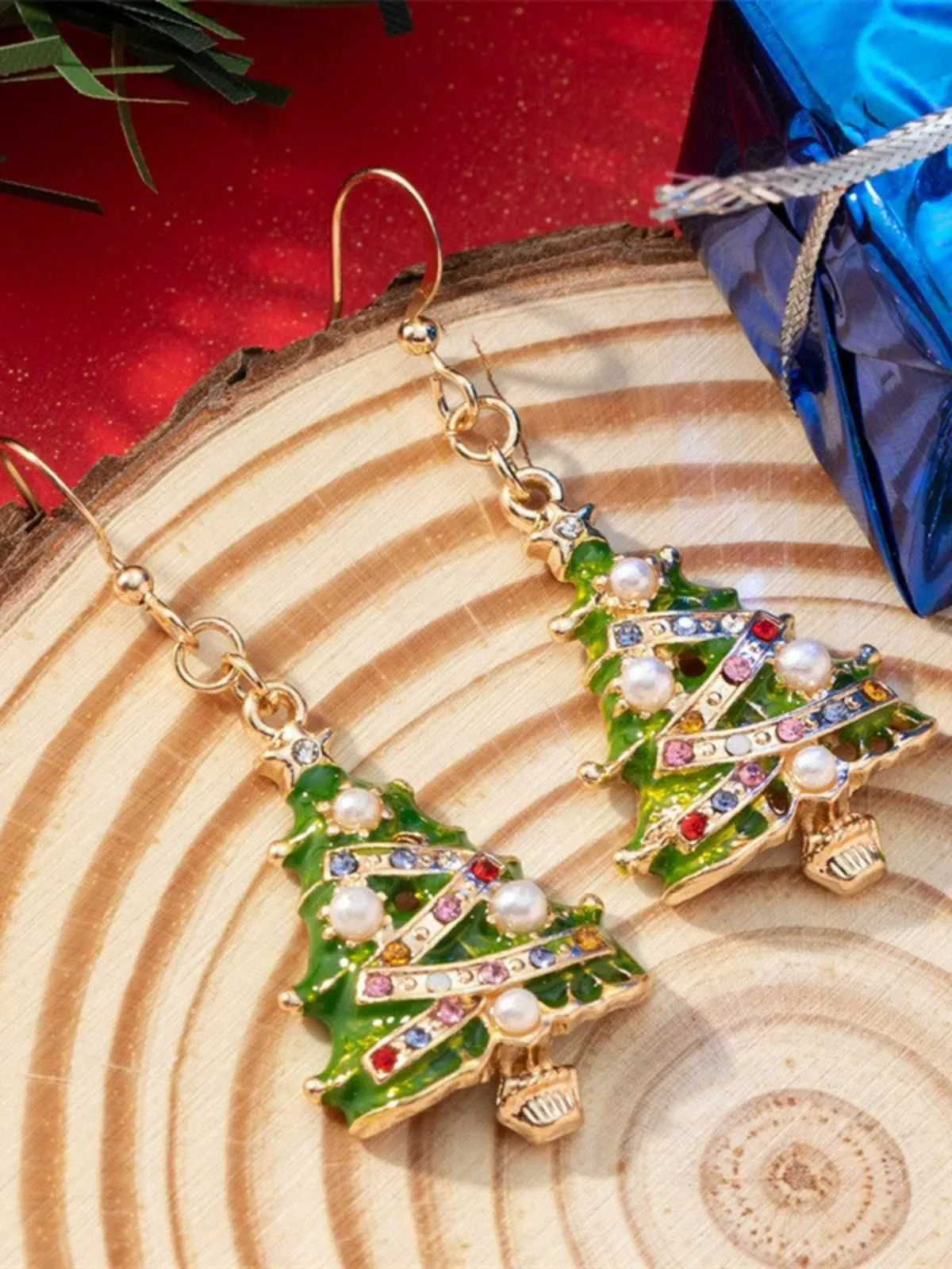 Christams Tree Pearl Oil-Dripping Earrings sold by Retro Stage product image thumbnail 3