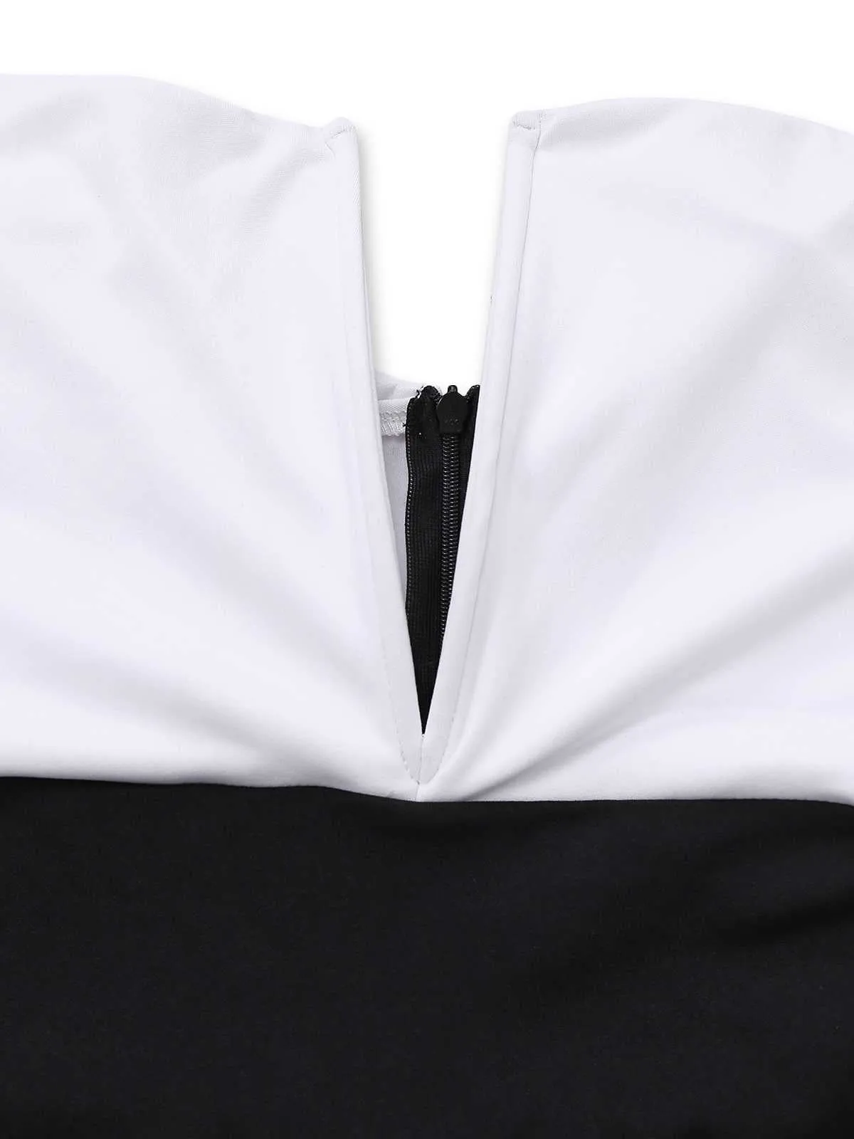 1970s Off-Shoulder Deep-V Contrast Jumpsuit sold by Retro Stage product image thumbnail 3