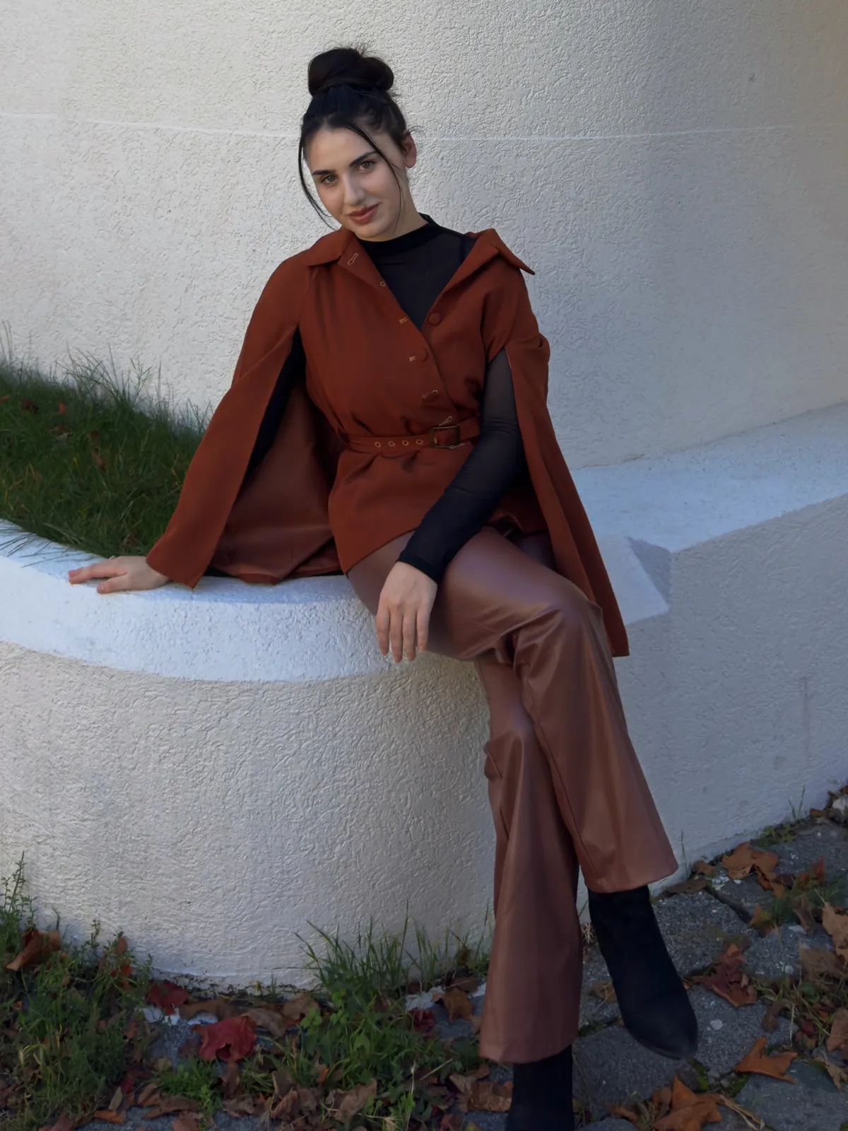 Camel Color 1940s Lapel Cape Coat sold by Retro Stage product image thumbnail 3