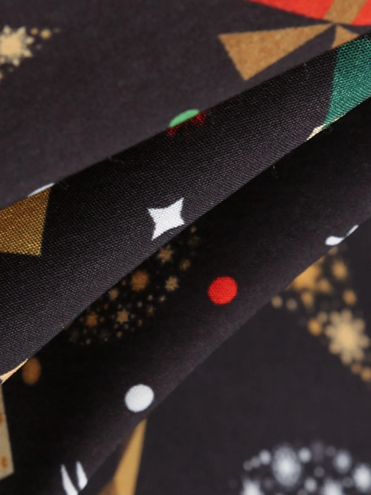 Black 1950s Christmas Print Petal Collar Belted Dress sold by Retro Stage product image thumbnail 5