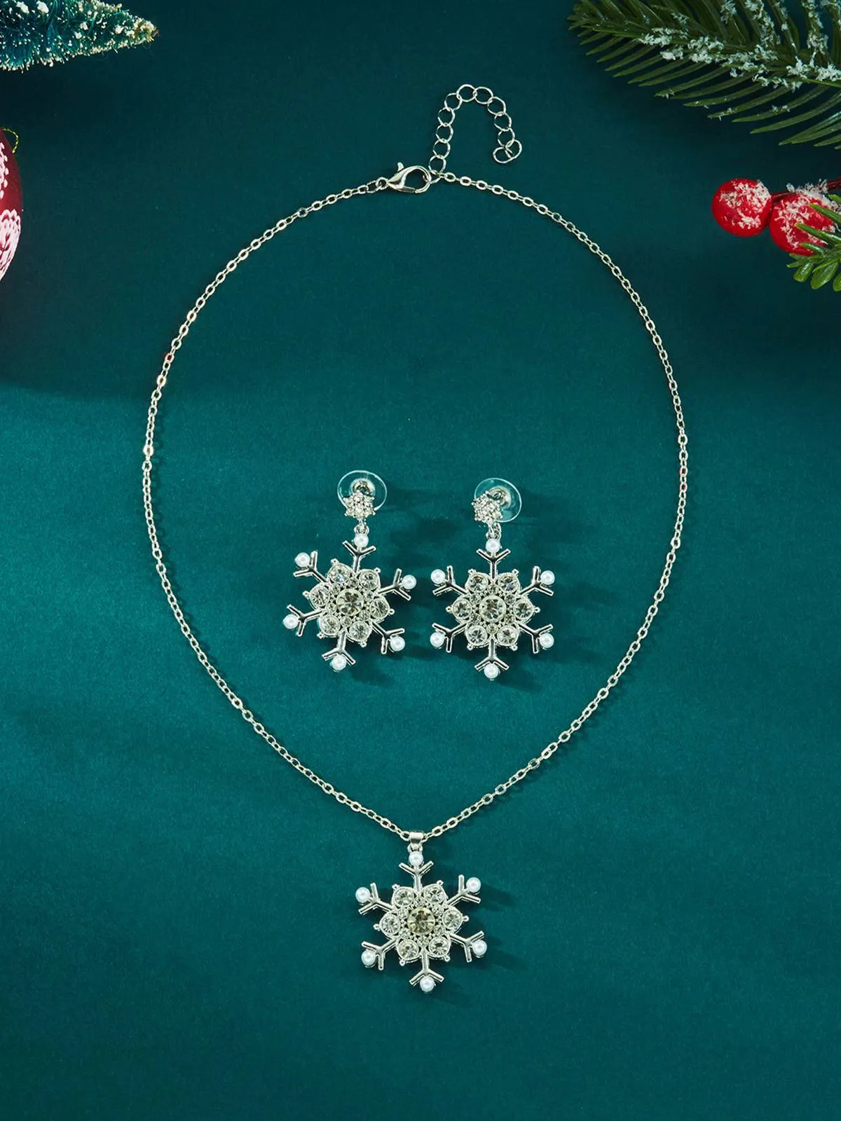 Vintage Snowflake Necklace & Earring Jewelry Set sold by Retro Stage product image thumbnail 3