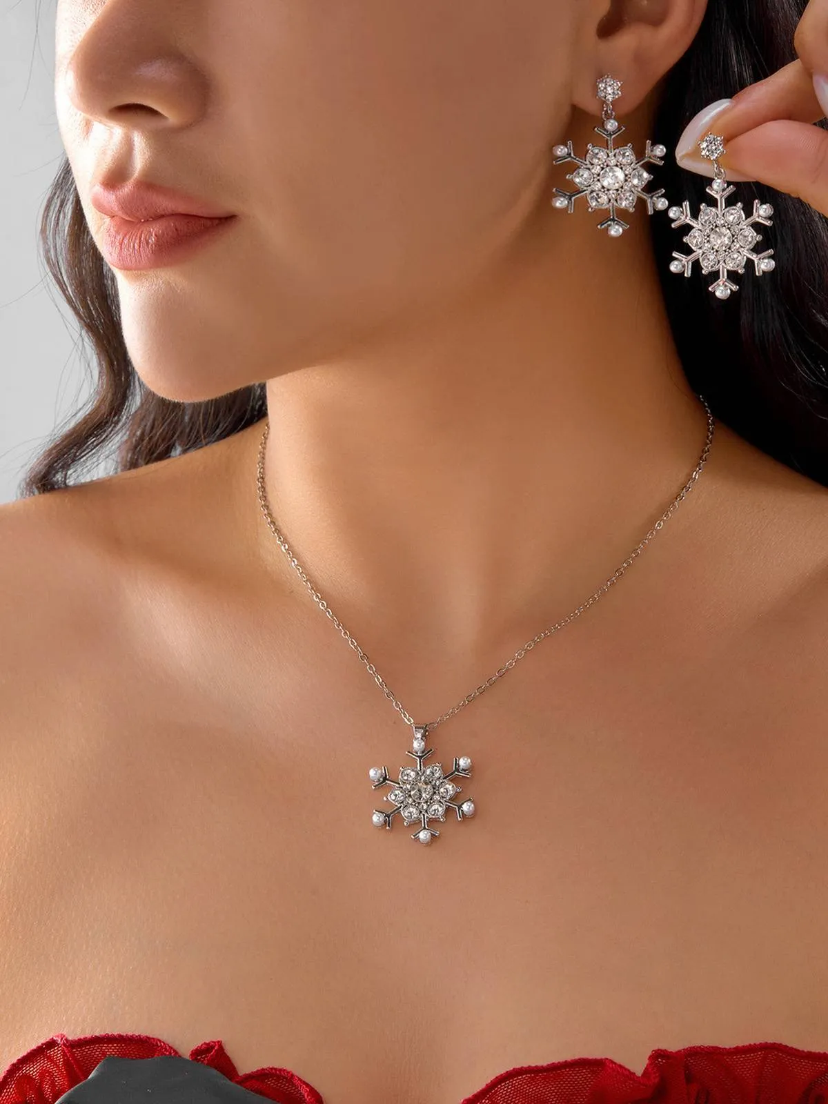 Vintage Snowflake Necklace & Earring Jewelry Set sold by Retro Stage product image thumbnail 4