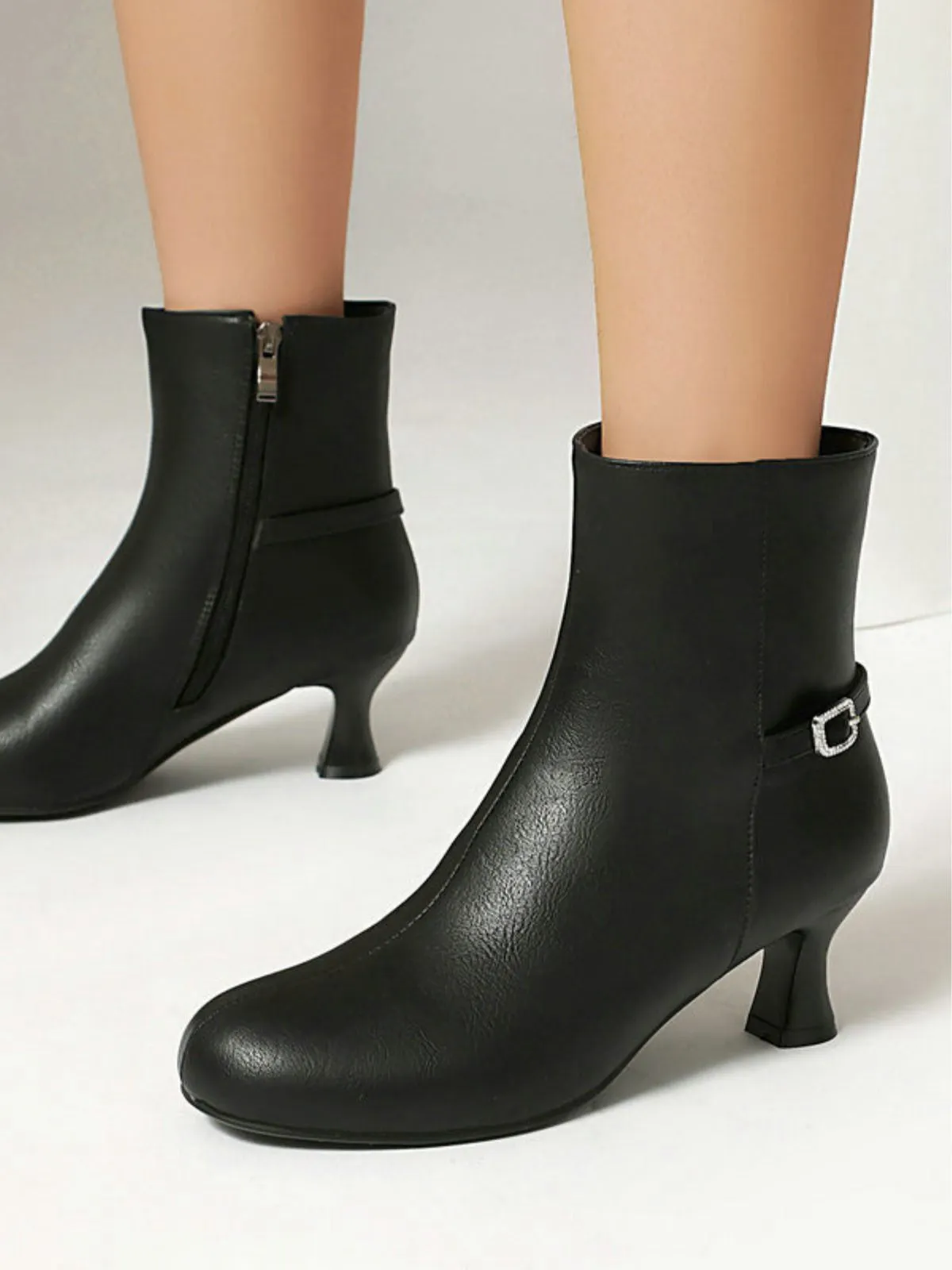 Retro Solid Faux Leather Side Zipper Ankle Boots sold by Retro Stage product image thumbnail 3
