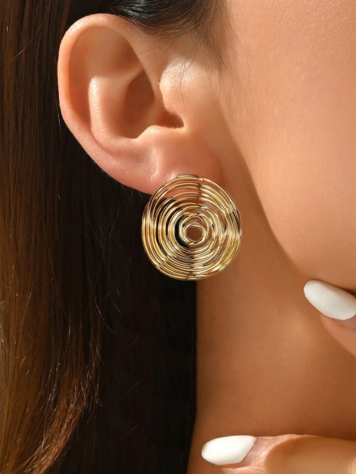 Vintage Gold Coil Hollow Alloy Earrings sold by Retro Stage product image thumbnail 2