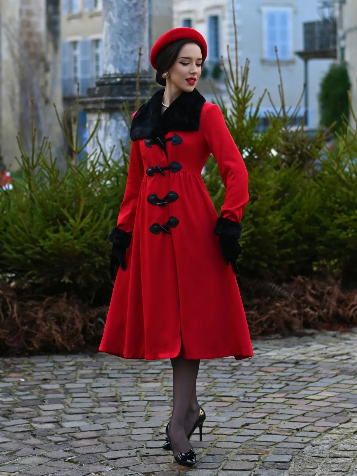 1950s Red And Black Fur Collar Coat sold by Retro Stage product image thumbnail 3
