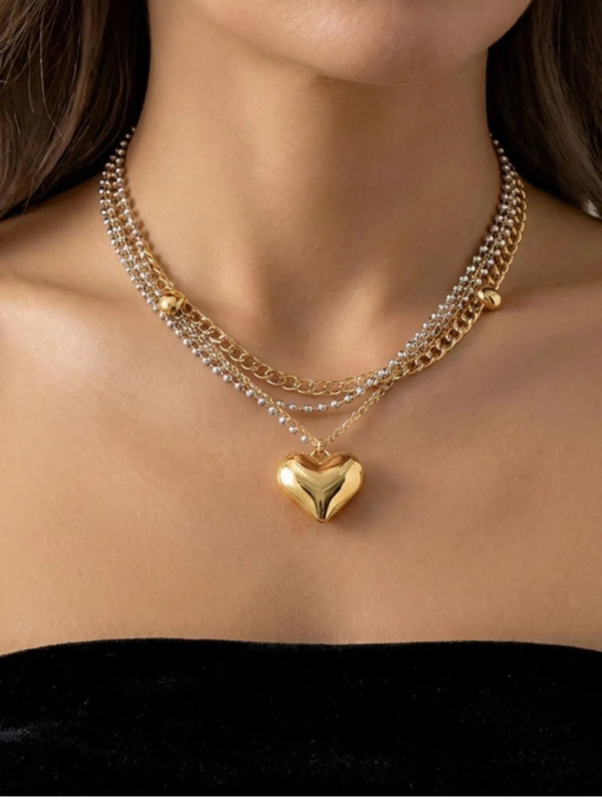 Gold Heart Pendant Layered Necklace sold by Retro Stage product image thumbnail 2
