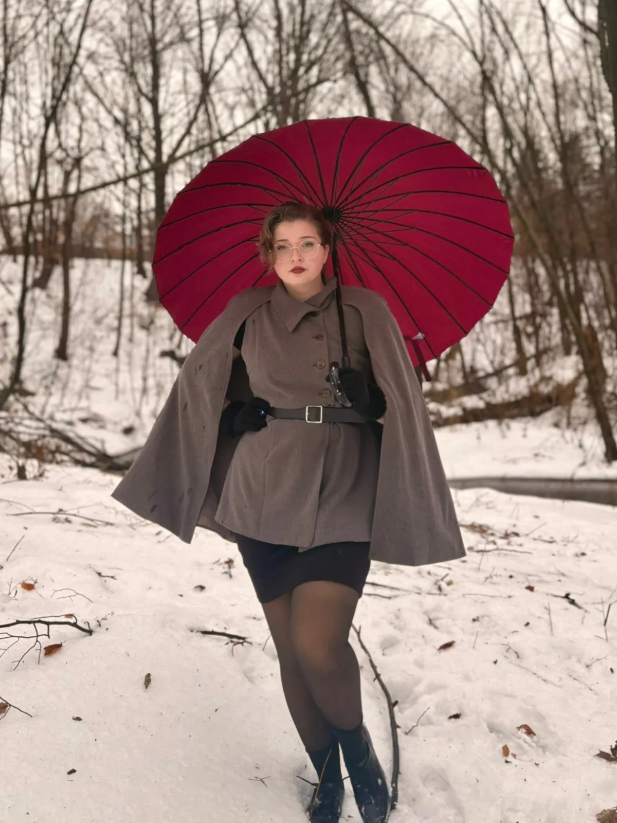 1940s Lapel Belted Jacket With Detachable Cape sold by Retro Stage product image thumbnail 2