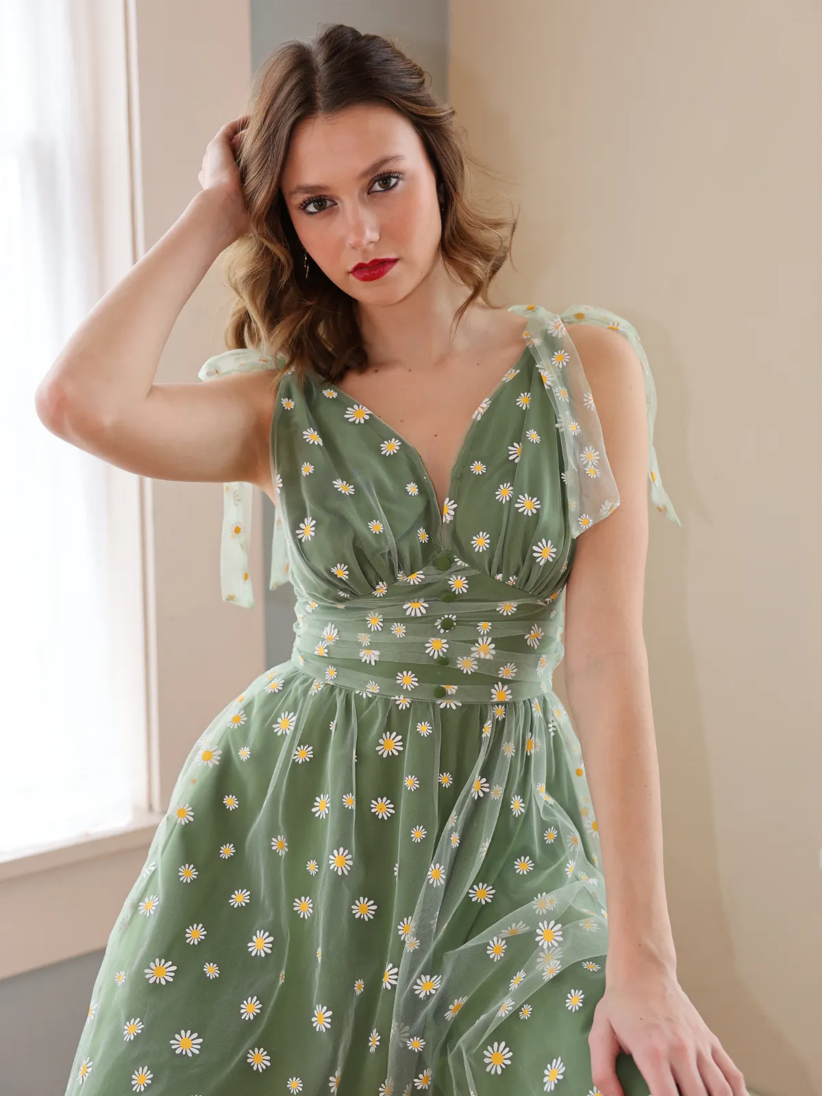 Green 1950s Daisy Mesh Swing Dress sold by Retro Stage product image thumbnail 2