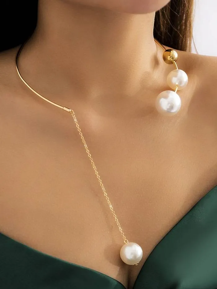 Gold Faux Pearl Chain Choker sold by Retro Stage product image thumbnail 4