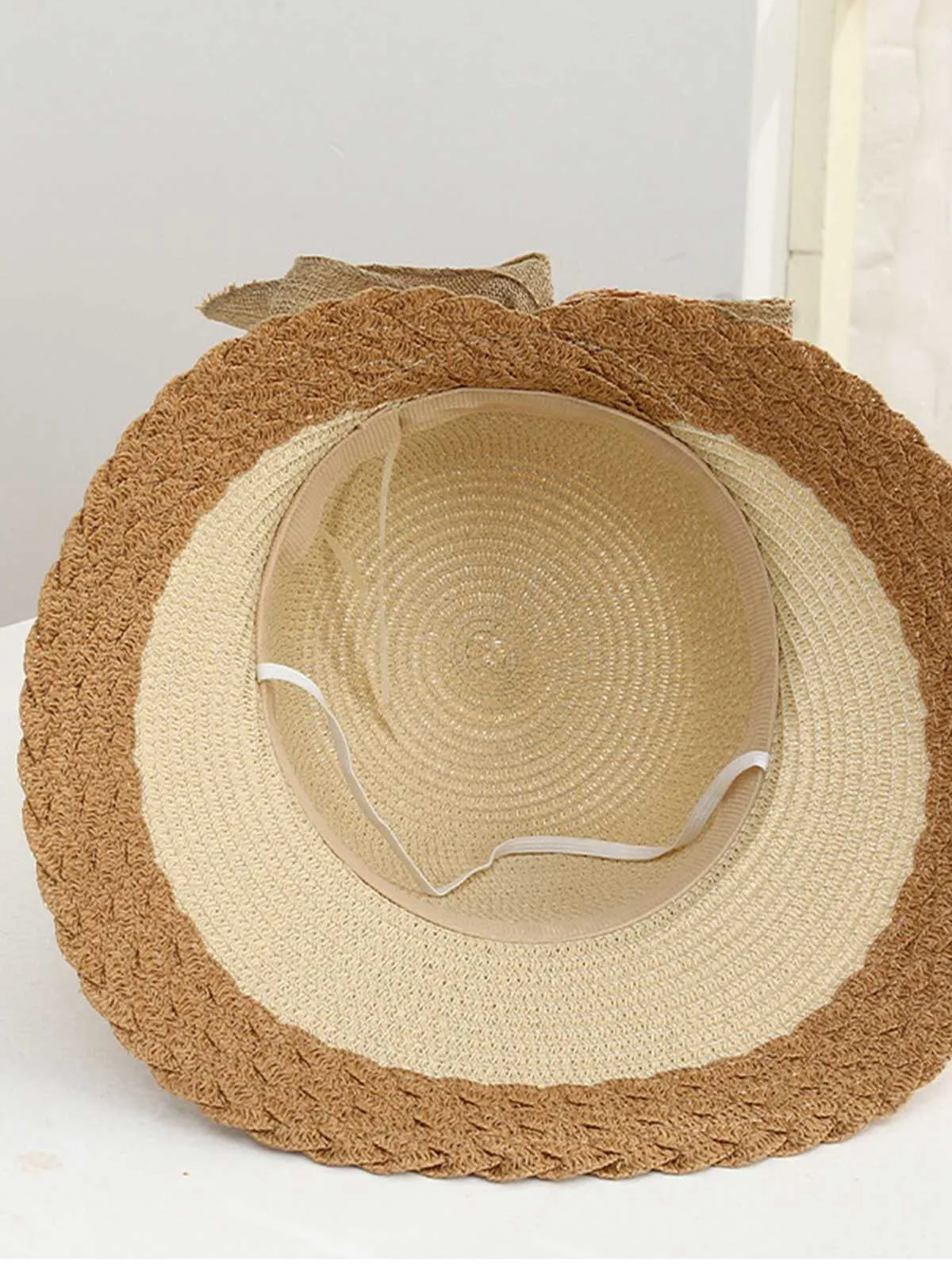 Vintage Two-Tone Straw Sun Hat sold by Retro Stage product image thumbnail 5
