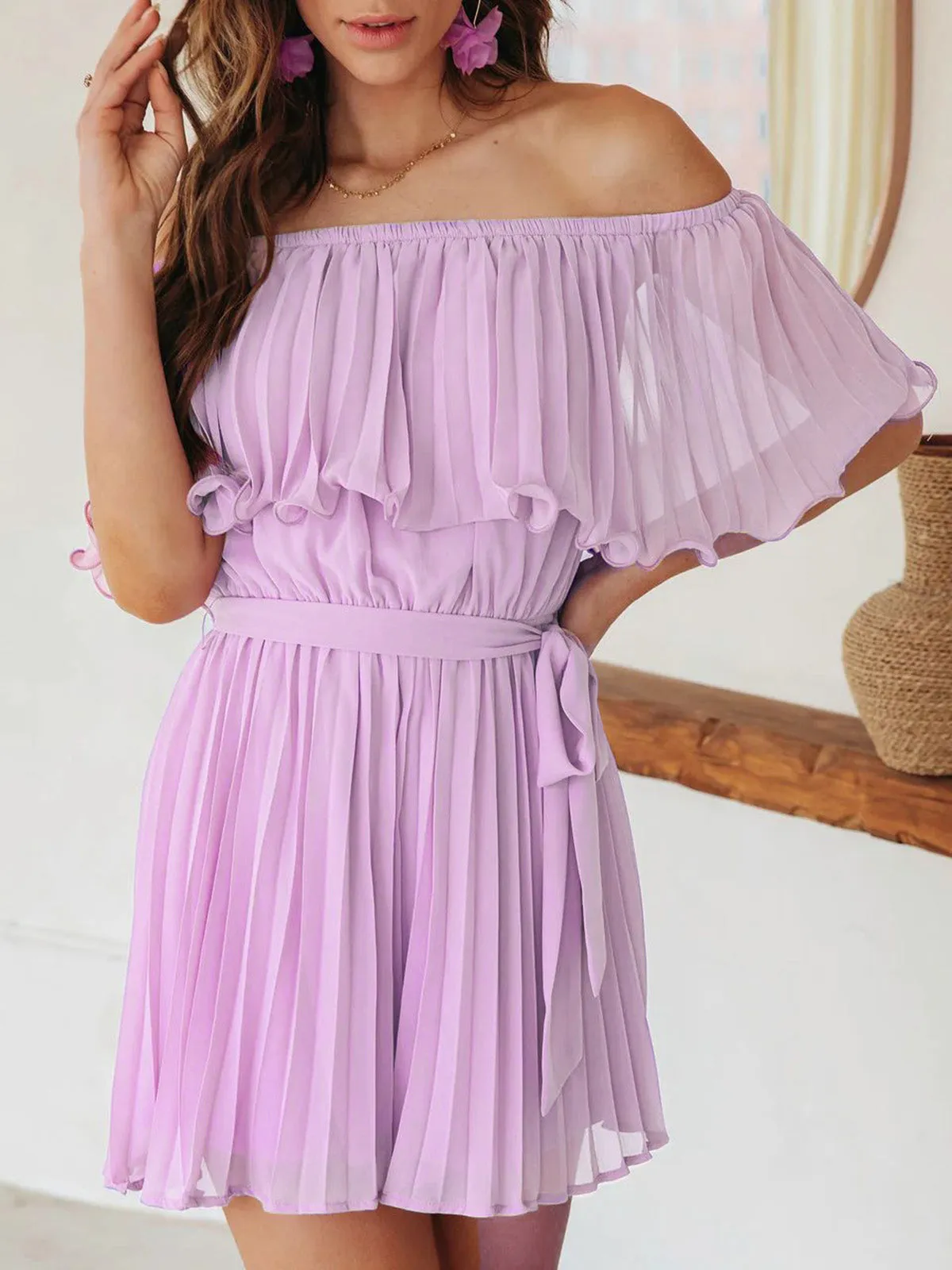 1960s Solid Off-Shoulder Pleated Waist Tie Romper sold by Retro Stage product image thumbnail 2
