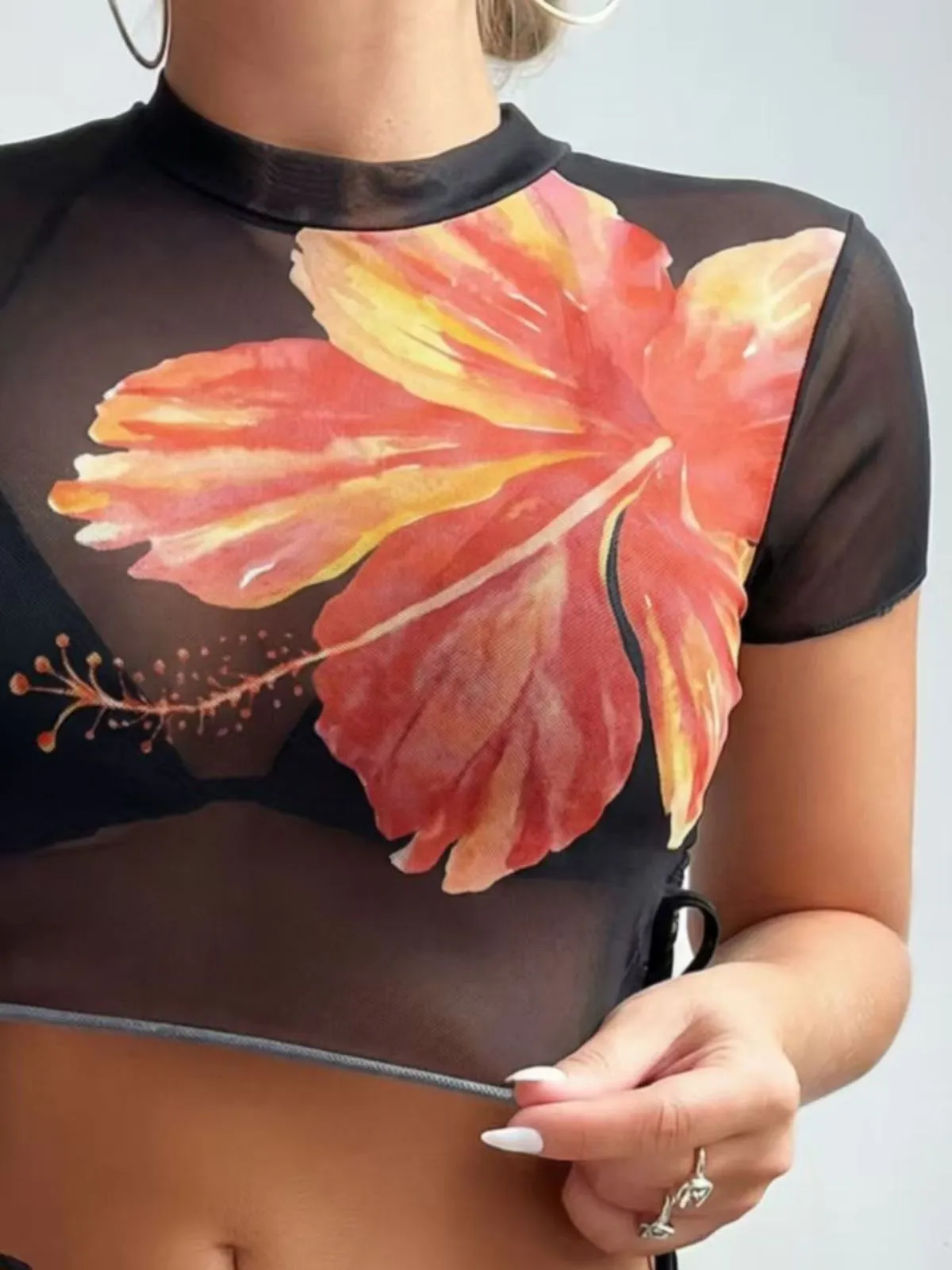 3PCS Black 1940s Sheer Tropical Floral Crop Top & Bikini Set sold by Retro Stage product image thumbnail 4