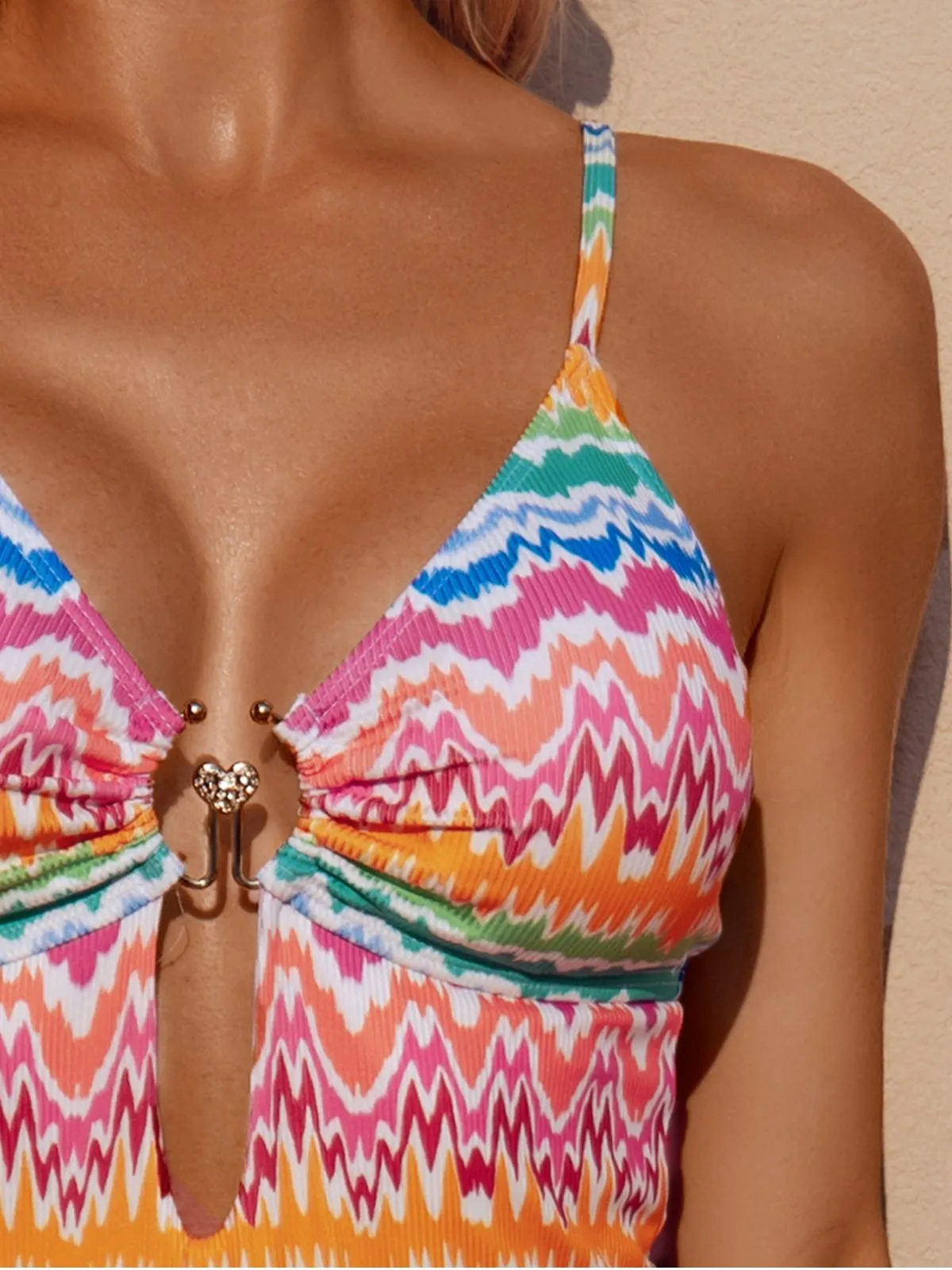 Multicolor 1950s Chevron Print Heart Ring One-Piece Swimsuit sold by Retro Stage product image thumbnail 5