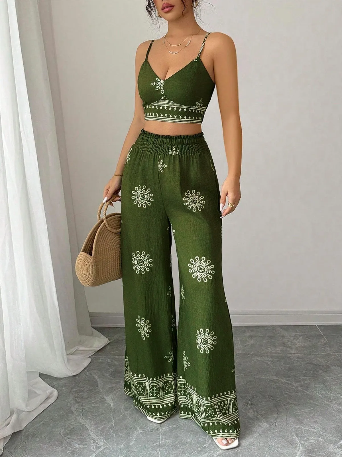 2PCS Green 1970s Floral Print Spaghetti Strap Top & Pants sold by Retro Stage product image thumbnail 4