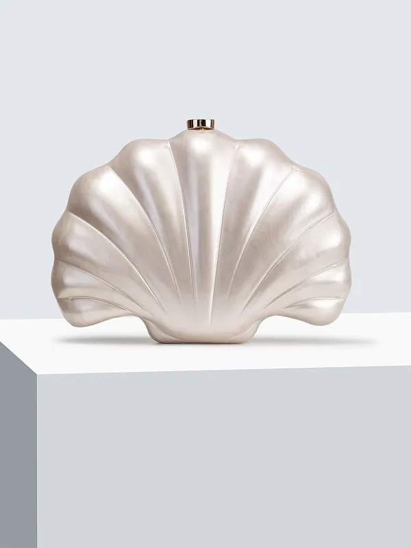 Pearl Shell Hardcase Metallic Finish Clutch Bag made by Retro Stage