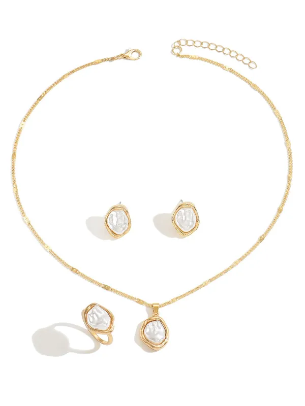 3PCS Vintage Baroque Pearl Alloy Jewelry Set made by Retro Stage