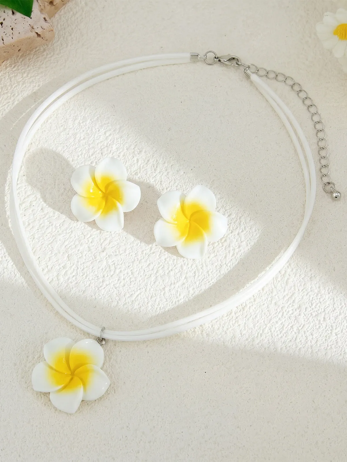 Flower Pendant Necklace & Stud Earrings Set sold by Retro Stage product image thumbnail 2