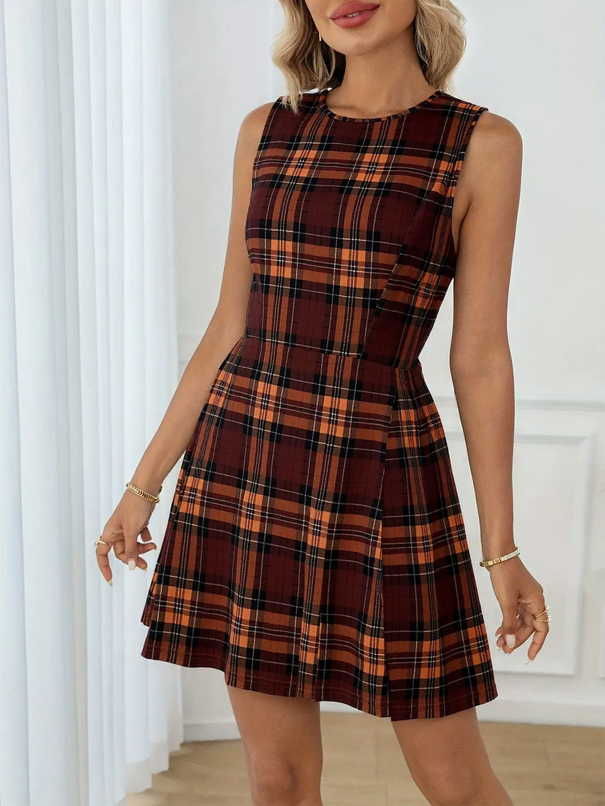 Red 1960s Plaid Sleeveless A-Line Dress sold by Retro Stage product image thumbnail 4