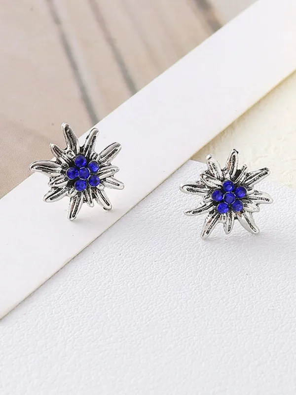 Rhinestone Edelweiss Flower Silver Stud Earrings made by Retro Stage