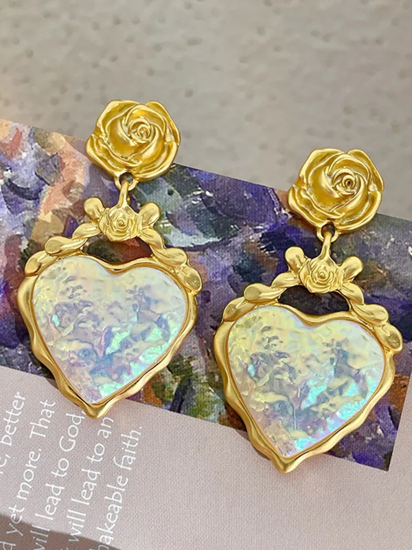 Alloy Rose Reflective Pleated Heart Earrings made by Retro Stage