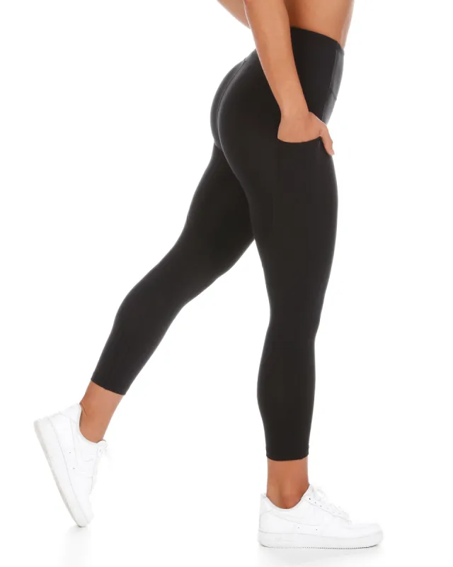 7/8 Aura Ascend Leggings - Black sold by Elite Eleven