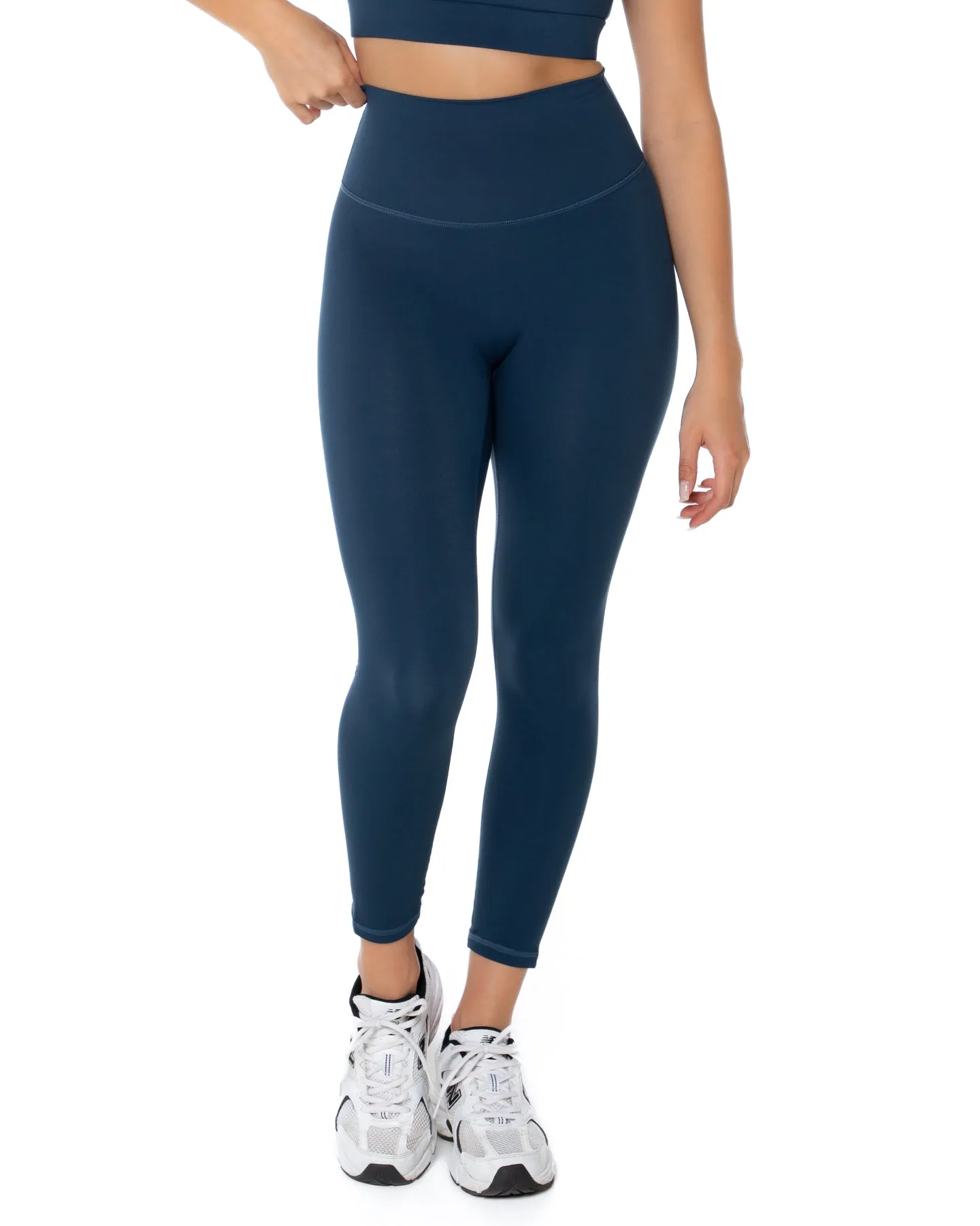 7/8 Aura Scrunch Leggings - Navy sold by Elite Eleven product image thumbnail 5