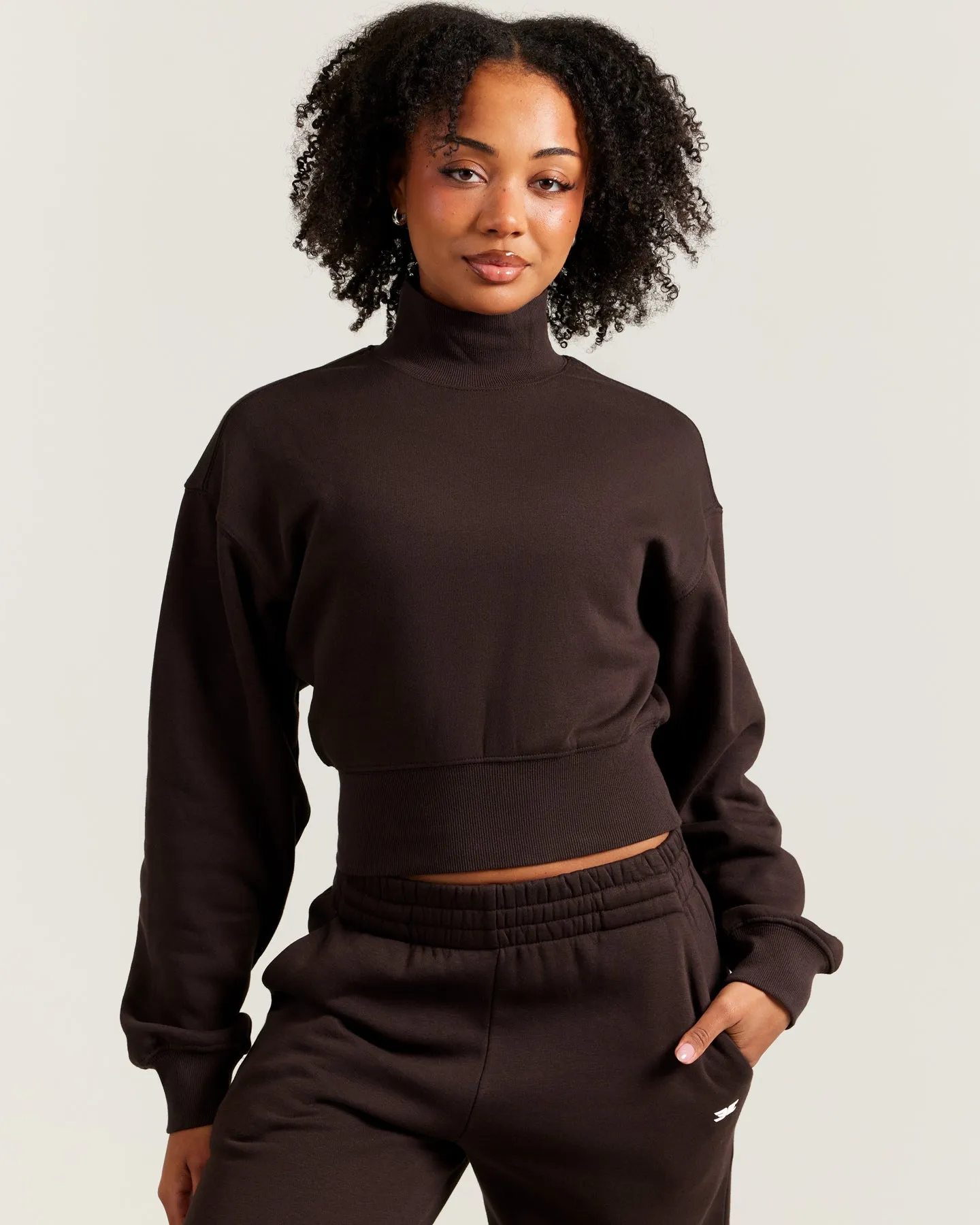 Omni Cropped Crewneck - Coffee Bean sold by Elite Eleven
