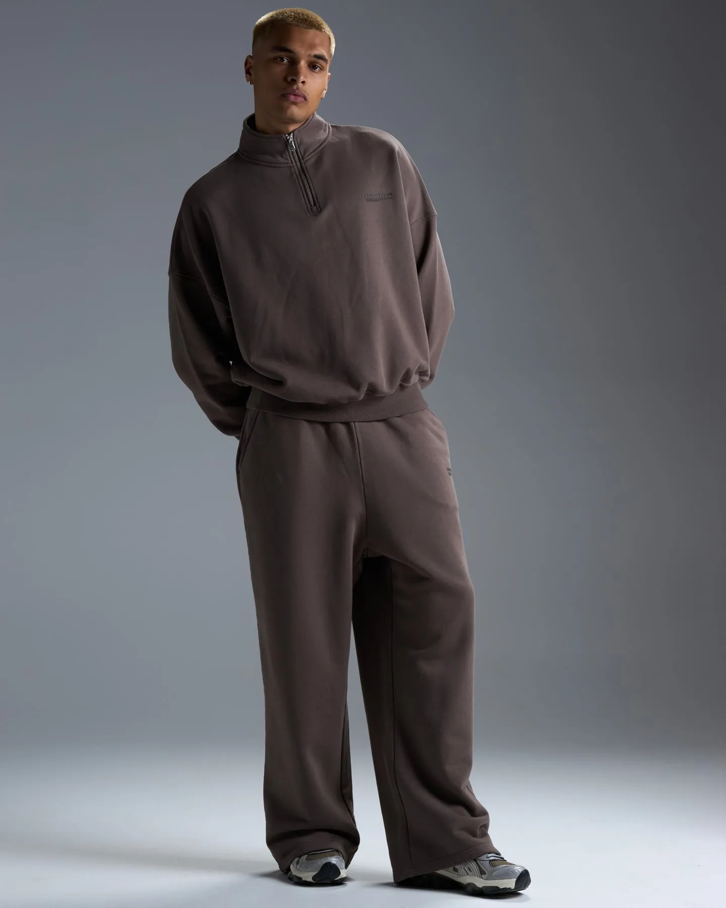 Premium Heavyweight Men's Straight Leg Pants - Dark Taupe sold by Elite Eleven product image thumbnail 3