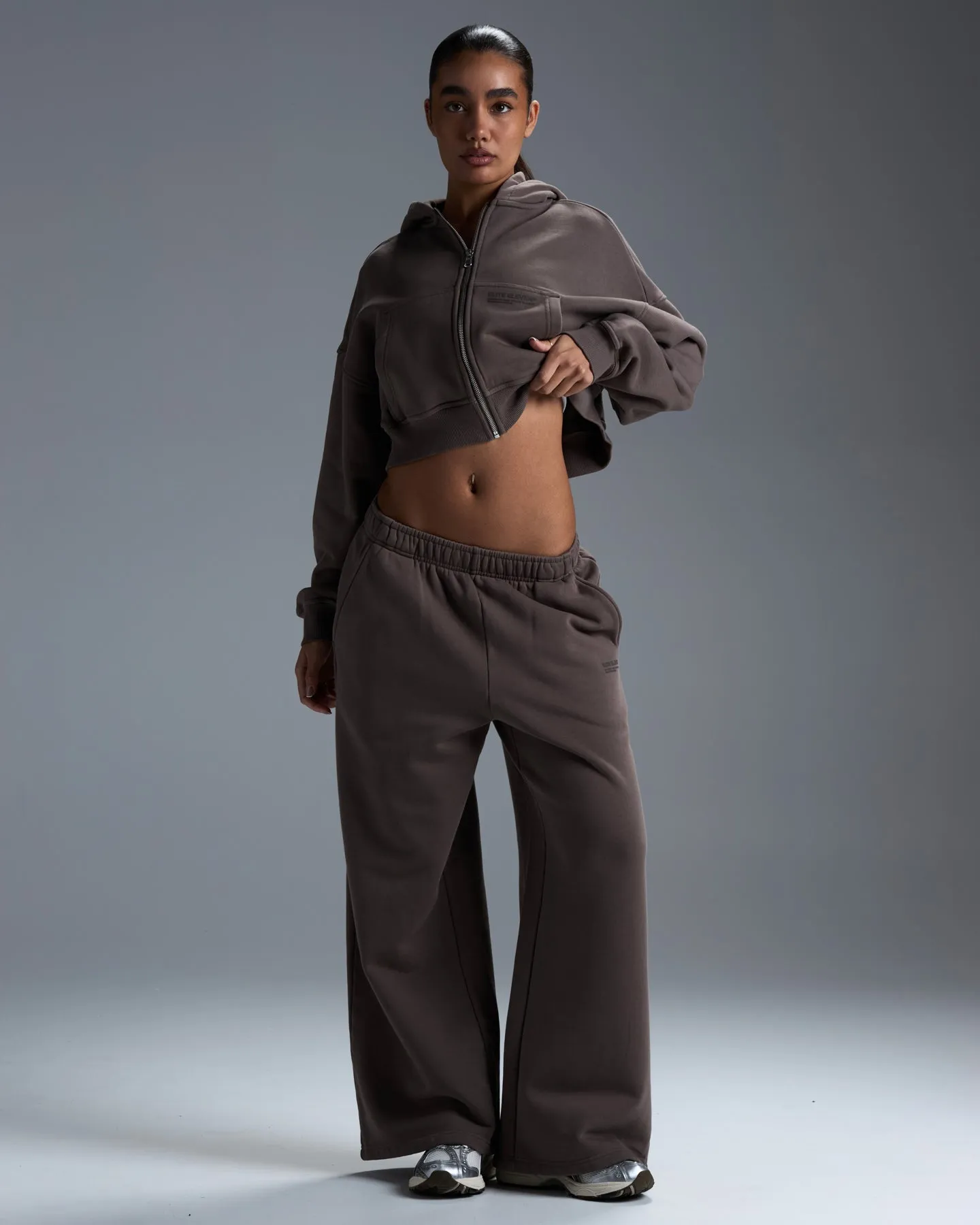 Premium Heavyweight Cropped Zip Through - Dark Taupe sold by Elite Eleven product image thumbnail 5