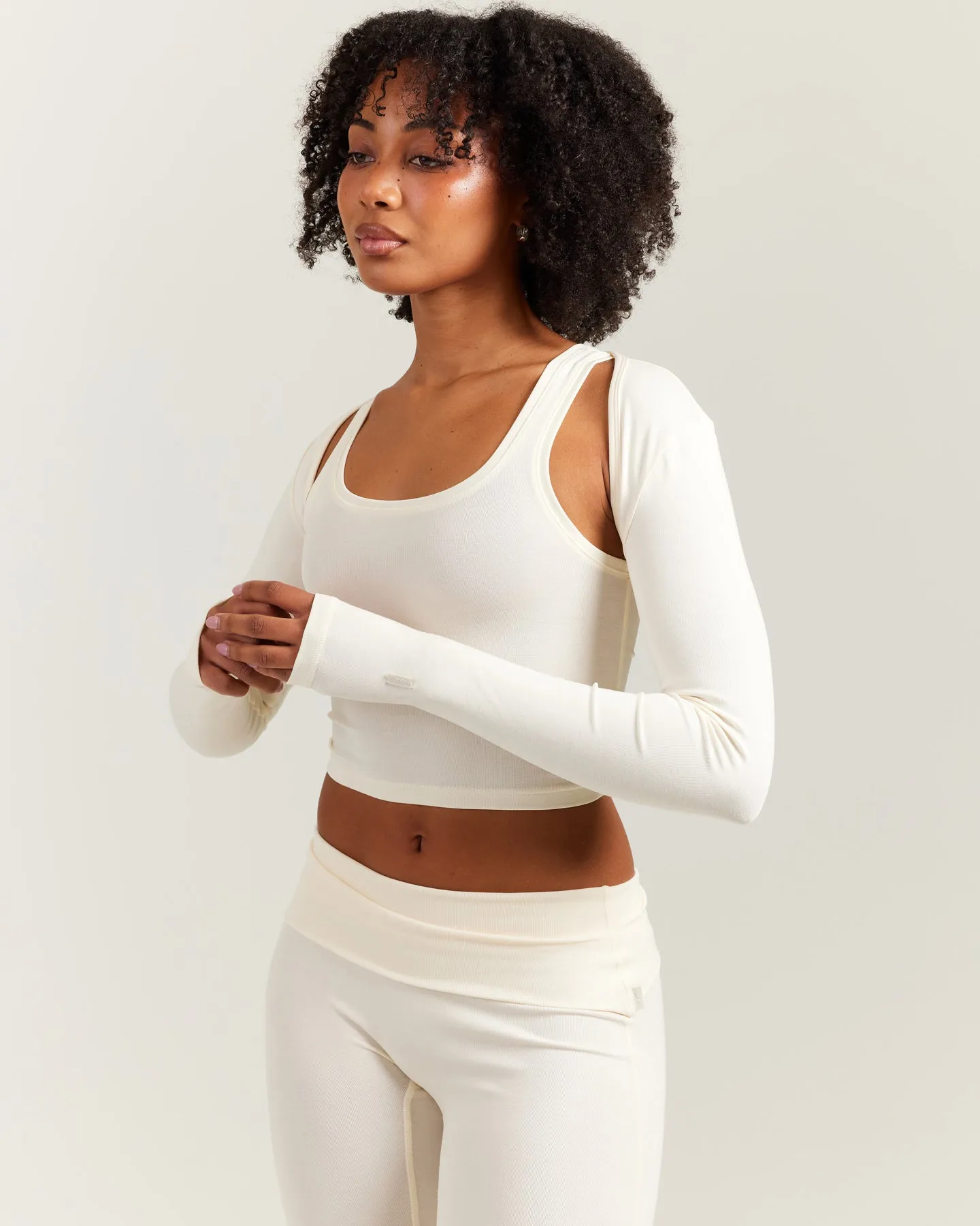 EE Lounge Shrug - Vanilla sold by Elite Eleven product image thumbnail 3